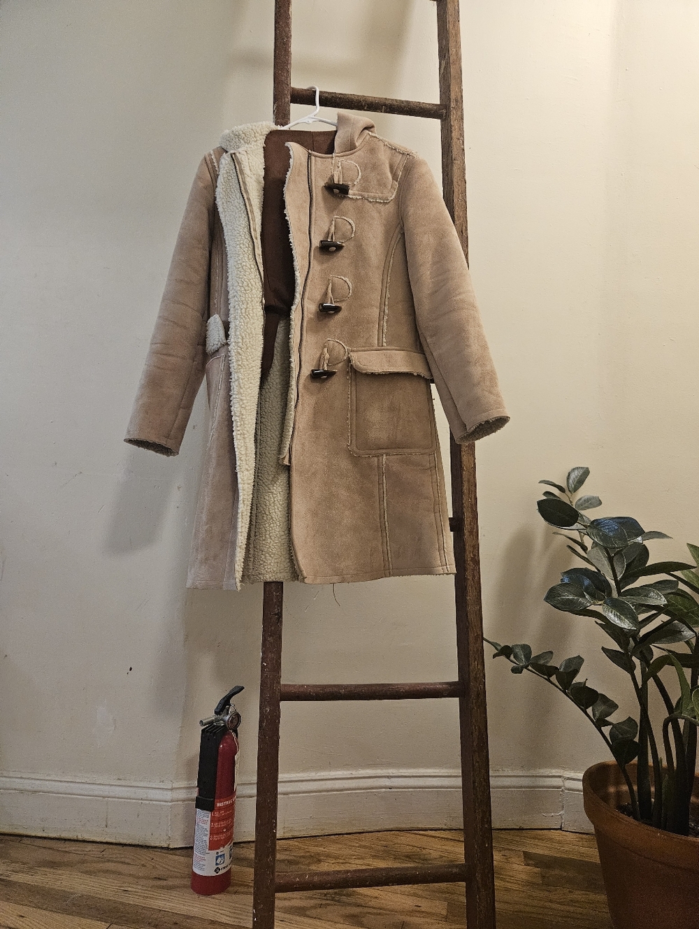 GAP Tan Shearling-Trim Toggle Trench Coat - Picture 6 of 6